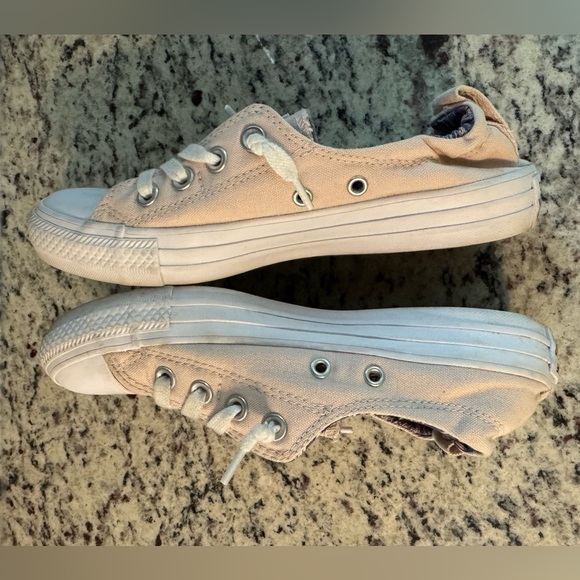 Woman’s shoreline converse all⭐️star size 7 pink excellent condition - Picture 6 of 10